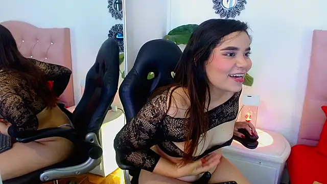 barbara baker  online show from December 2025 03:33:01 AM