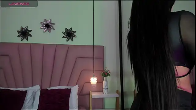 Kim Luna1 online show from May 2026 03:56:01 AM