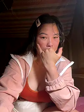 Snapshot of heodat-sexx chatting on November 2025 06:20:01 PM heodat-sexx online show from November 2025 06:20:01 PM