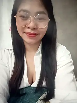 Snapshot of Bamboo-niee123 chatting on February 2026 07:10:01 PM Bamboo-niee123 online show from February 2026 07:10:01 PM