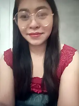 Snapshot of Bamboo-niee123 chatting on February 2026 03:54:02 PM Bamboo-niee123 online show from February 2026 03:54:02 PM