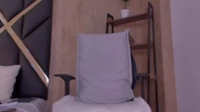 jackfoden01 online show from October 2025 04:02:02 AM