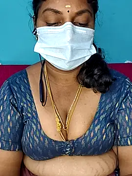 Snapshot of deepikasree143 chatting on November 2025 08:33:02 PM deepikasree143 online show from November 2025 08:33:02 PM