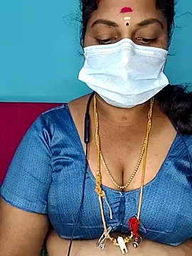 Snapshot of deepikasree143 chatting on November 2025 07:37:01 PM deepikasree143 online show from November 2025 07:37:01 PM