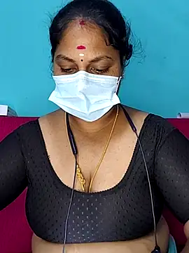 Snapshot of deepikasree143 chatting on November 2025 08:03:01 PM deepikasree143 online show from November 2025 08:03:01 PM