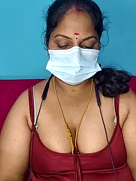 Snapshot of deepikasree143 chatting on November 2025 07:49:02 PM deepikasree143 online show from November 2025 07:49:02 PM