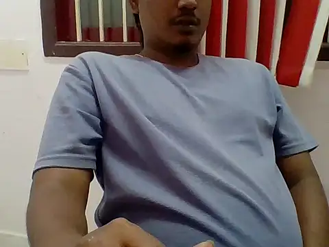 Snapshot of Lycan1993 chatting on November 2025 01:44:02 PM Lycan1993 online show from November 2025 01:44:02 PM