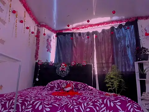 selenesaenz online show from November 2025 08:40:01 PM