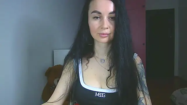 Snapshot of Kamila_Donni chatting on November 2025 08:59:02 AM Kamila Donni online show from November 2025 08:59:02 AM