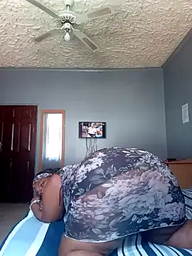 Snapshot of Pinkmagic2017 chatting on October 2025 08:37:01 AM Pinkmagic2017 online show from October 2025 08:37:01 AM