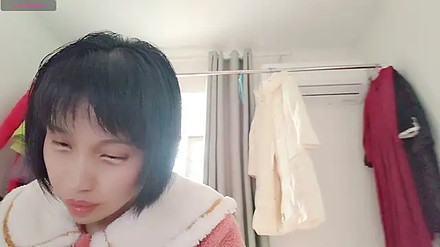 Yan61 online show from December 2025 02:42:01 AM