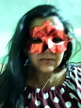 Snapshot of LOVE__RANI chatting on February 2026 11:05:02 PM LOVE RANI online show from February 2026 11:05:02 PM