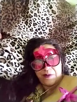 Snapshot of LOVE__RANI chatting on February 2026 11:58:02 PM LOVE RANI online show from February 2026 11:58:02 PM