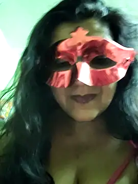 Snapshot of LOVE__RANI chatting on May 2026 08:03:01 PM LOVE RANI online show from May 2026 08:03:01 PM