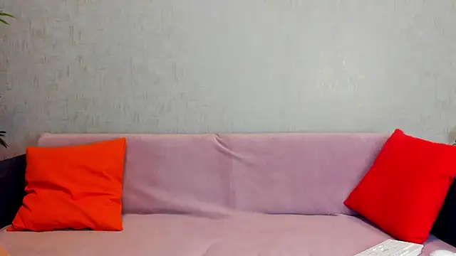 Snapshot of RebbeccaRay chatting on November 2025 08:20:02 PM RebbeccaRay online show from November 2025 08:20:02 PM