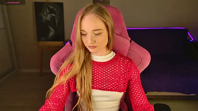 Snapshot of Shawty_Mia chatting on November 2025 11:42:02 AM Shawty Mia online show from November 2025 11:42:02 AM