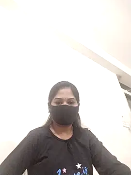 Snapshot of Green_LaDY66 chatting on November 2025 05:46:02 PM Green LaDY66 online show from November 2025 05:46:02 PM