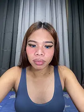 Snapshot of kierra_fox chatting on November 2025 05:45:01 PM kierra fox online show from November 2025 05:45:01 PM