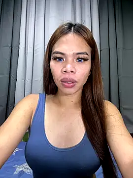 Snapshot of kierra_fox chatting on November 2025 06:52:01 PM kierra fox online show from November 2025 06:52:01 PM