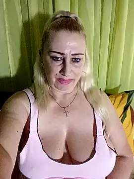 Esenia505 online show from February 2026 04:37:02 PM