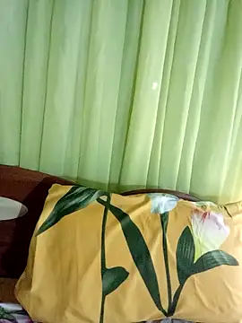 Esenia505 online show from April 2026 07:31:01 AM