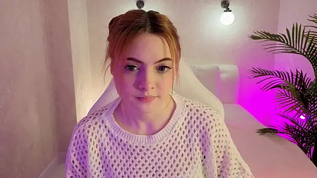 Snapshot of Daniela_Saules chatting on November 2025 09:30:01 AM Daniela Saules online show from November 2025 09:30:01 AM