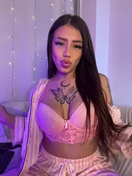AshleyWinslow online show from May 2026 02:40:02 AM