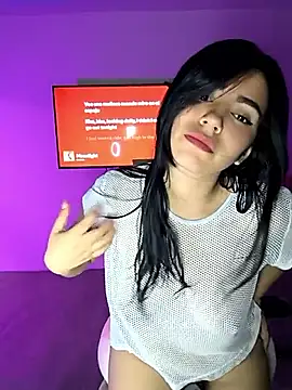 Snapshot of Sara-215 chatting on December 2025 12:18:01 AM Sara-215 online show from December 2025 12:18:01 AM