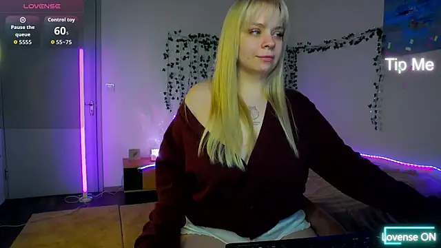 LisaCandy1 online show from February 2026 01:38:01 PM