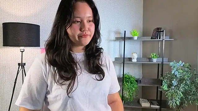 Snapshot of GaleScontras chatting on November 2025 11:09:02 AM GaleScontras online show from November 2025 11:09:02 AM