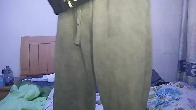 Snapshot of N228 chatting on December 2025 05:29:01 PM N228 online show from December 2025 05:29:01 PM