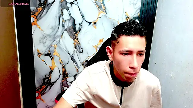 The latin boy online show from February 2026 12:04:01 AM