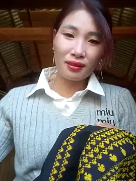 Snapshot of HGiasexy69 chatting on November 2025 07:45:01 AM HGiasexy69 online show from November 2025 07:45:01 AM