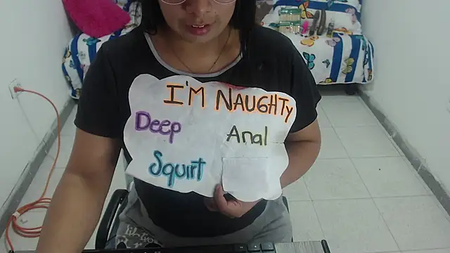 Snapshot of Alanafire chatting on November 2025 01:44:01 PM Alanafire online show from November 2025 01:44:01 PM