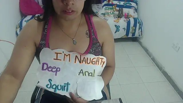 Snapshot of Alanafire chatting on December 2025 12:36:01 PM Alanafire online show from December 2025 12:36:01 PM