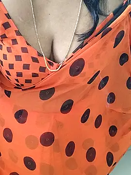 Snapshot of tamil_chitra12 chatting on November 2025 05:07:02 AM tamil chitra12 online show from November 2025 05:07:02 AM