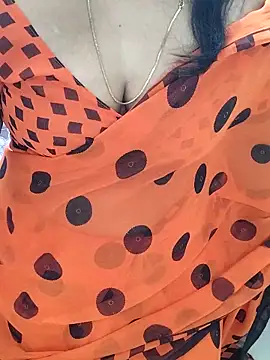 Snapshot of tamil_chitra12 chatting on November 2025 05:51:01 AM tamil chitra12 online show from November 2025 05:51:01 AM