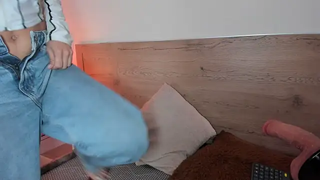 Julietta01 online show from January 2026 03:06:01 PM