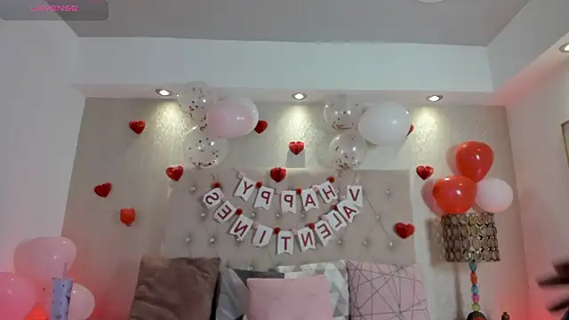 KamyGlam online show from February 2026 08:05:01 PM