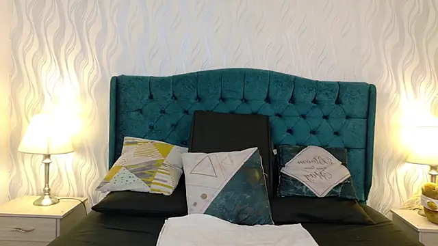 Noah smit   online show from November 2025 03:05:01 AM