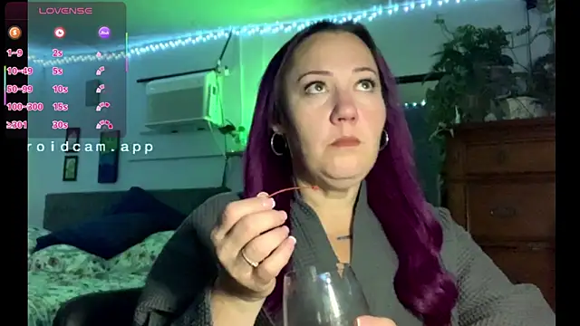 kristallic online show from February 2026 12:27:01 PM