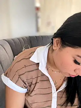 Snapshot of Vickybon chatting on November 2025 03:14:02 PM Vickybon online show from November 2025 03:14:02 PM