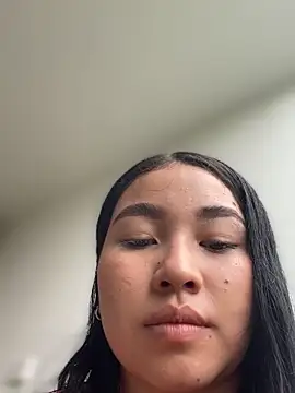 Snapshot of Vickybon chatting on December 2025 07:54:02 PM Vickybon online show from December 2025 07:54:02 PM