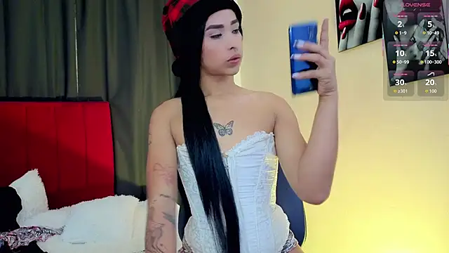 Snapshot of Flor_Gil chatting on December 2025 08:29:02 AM Flor Gil online show from December 2025 08:29:02 AM