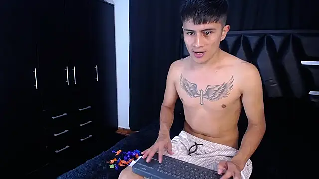 Ferxxo Oficial online show from October 2025 05:03:01 PM