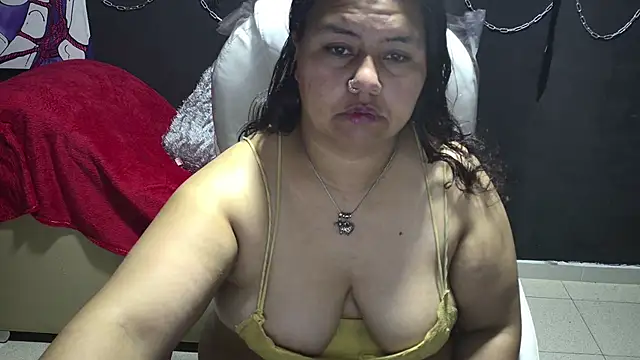 serenamystsh online show from November 2025 09:36:01 PM