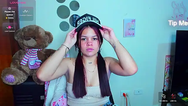 Emma boo online show from March 2026 02:38:02 AM