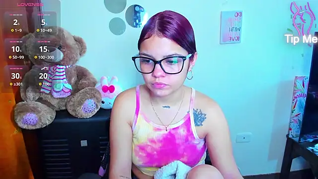 Emma boo online show from March 2026 02:39:02 PM