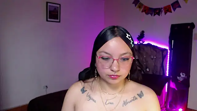 Snapshot of _anne_hot21 chatting on October 2025 06:52:02 PM anne hot21 online show from October 2025 06:52:02 PM