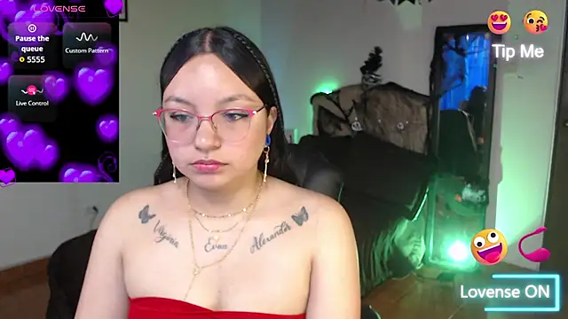 Snapshot of _anne_hot21 chatting on November 2025 06:51:01 PM anne hot21 online show from November 2025 06:51:01 PM